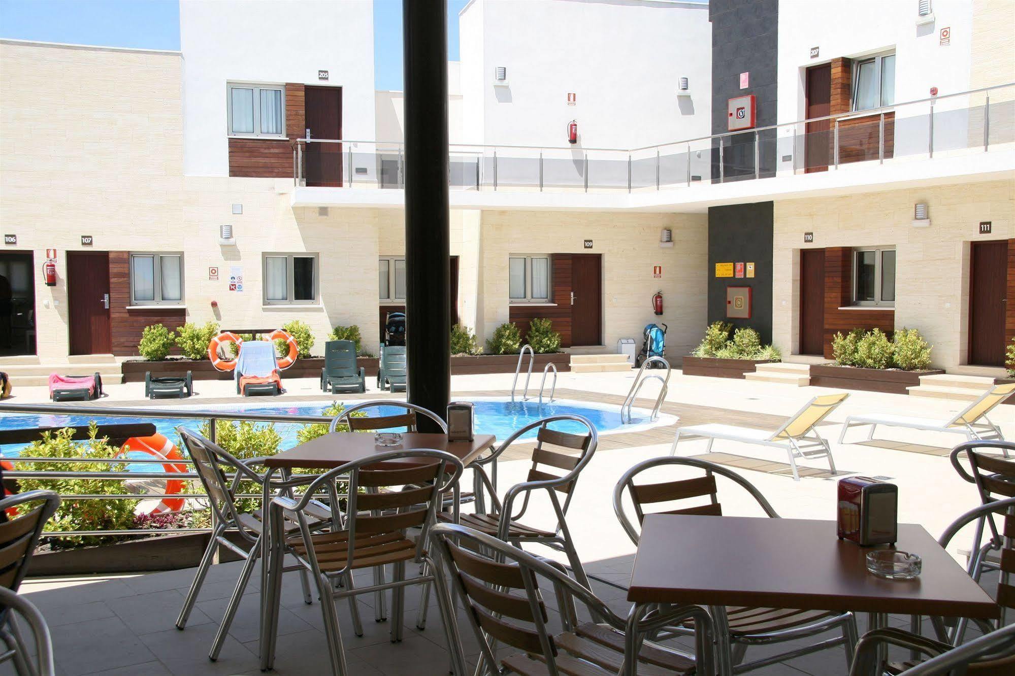 Aparthotel Novo Sancti Petri Chiclana de la Frontera Exterior foto