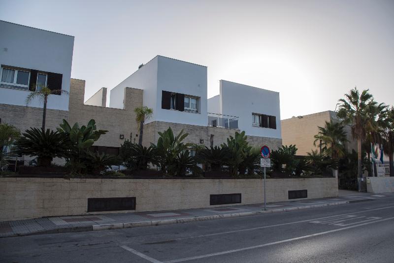 Aparthotel Novo Sancti Petri Chiclana de la Frontera Exterior foto